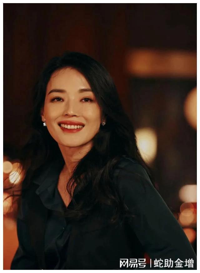 空当接龙视频_接龙视频怎么做_视频接龙软件