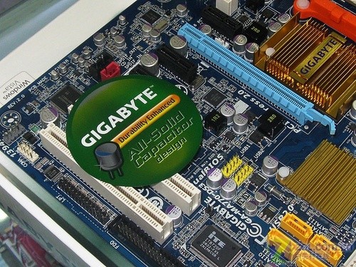 技嘉 ga 880gm d2h_技嘉主板_技嘉主板u盘启动按f几