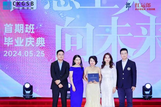 无敌版手游软件_无敌版游戏的软件_无敌版游戏软件