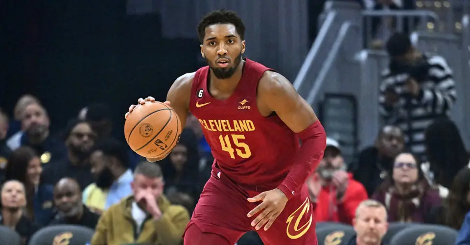 上篮跳步算走步吗_上篮跳步后必须出手吗_nba2kol2怎么跳步上篮