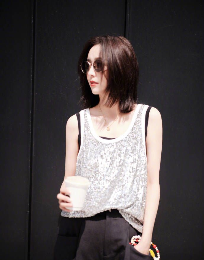 短发熟女图片_短发成熟美女头像_短发熟头发效果图